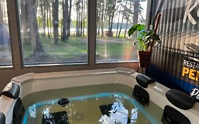 Pensjonat Pod Strzechą